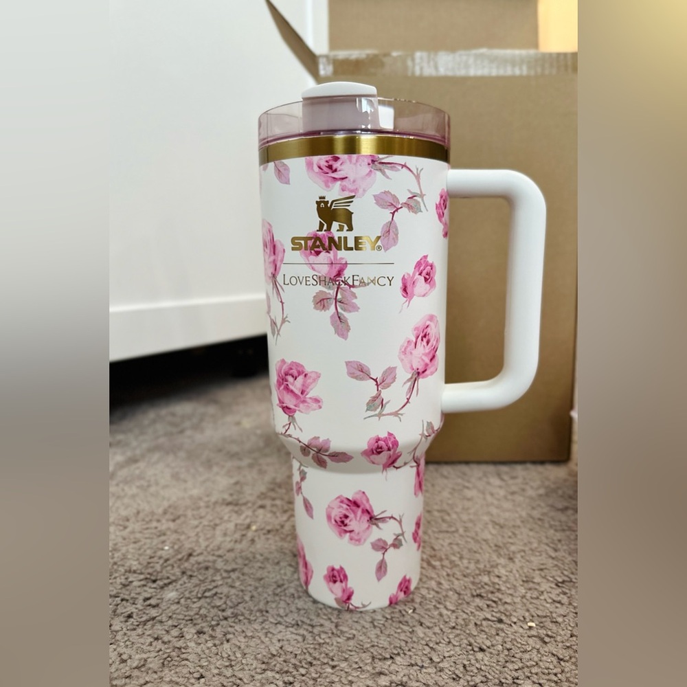NWT - Ribbon Rosa - The Stanley X LoveShackFancy Quencher | 40 Oz
